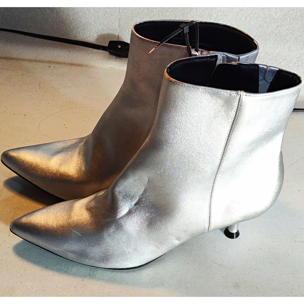 Rachel Zoe Women's Silver Synthetic Ankle Bootie Zip Pointed Toe Solid Sz 6.5